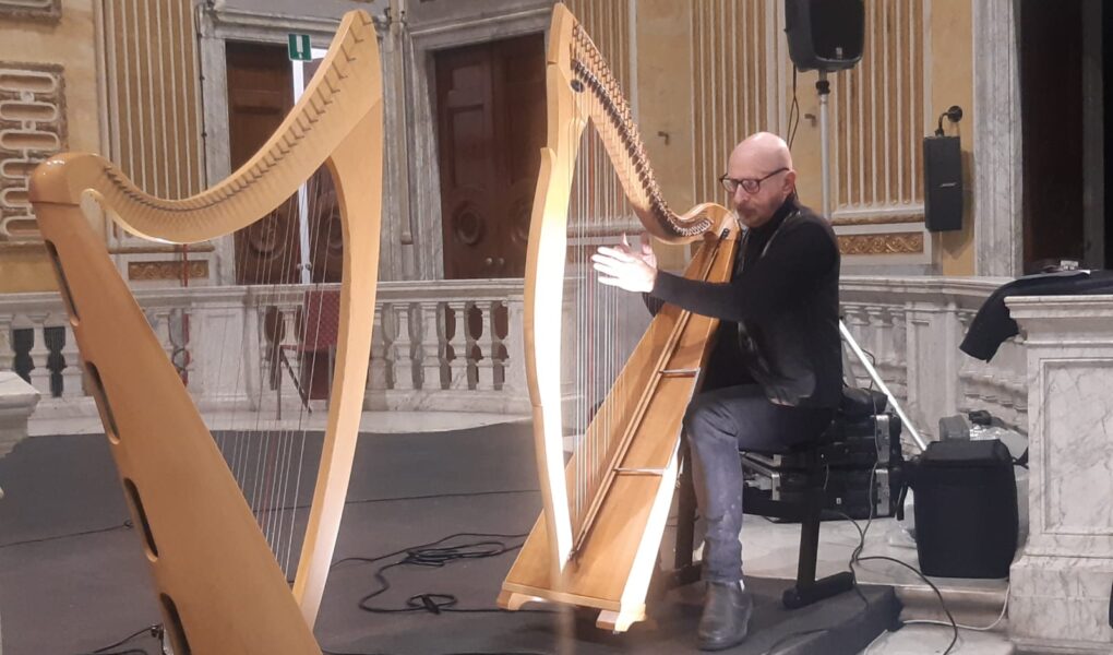 Vincenzo Zitello e le sue arpe